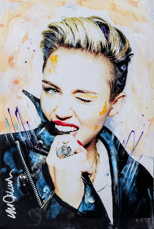 Miley Cyrus #4